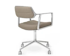 Vipp 453 Swivel Stol | Hjul | Textil Mörk Sand, Polerat Aluminium