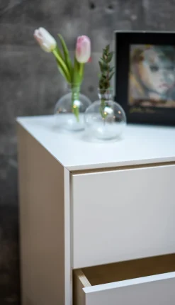 Volt Byrå 5 Lådor | Beige / Rostfritt