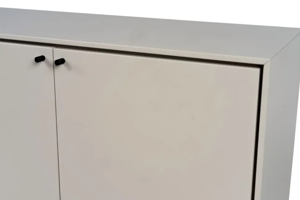 Volt Sideboard Täckta Dörrar | Beige / Rostfritt